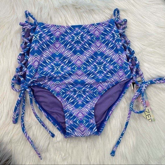 NWT SUNDAZED Stella High Waist Bottom Small - Picture 9 of 10